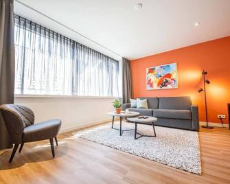Trendy Design 55m2 Apartment with Balcony - 's-Hertogenbosch - Living room