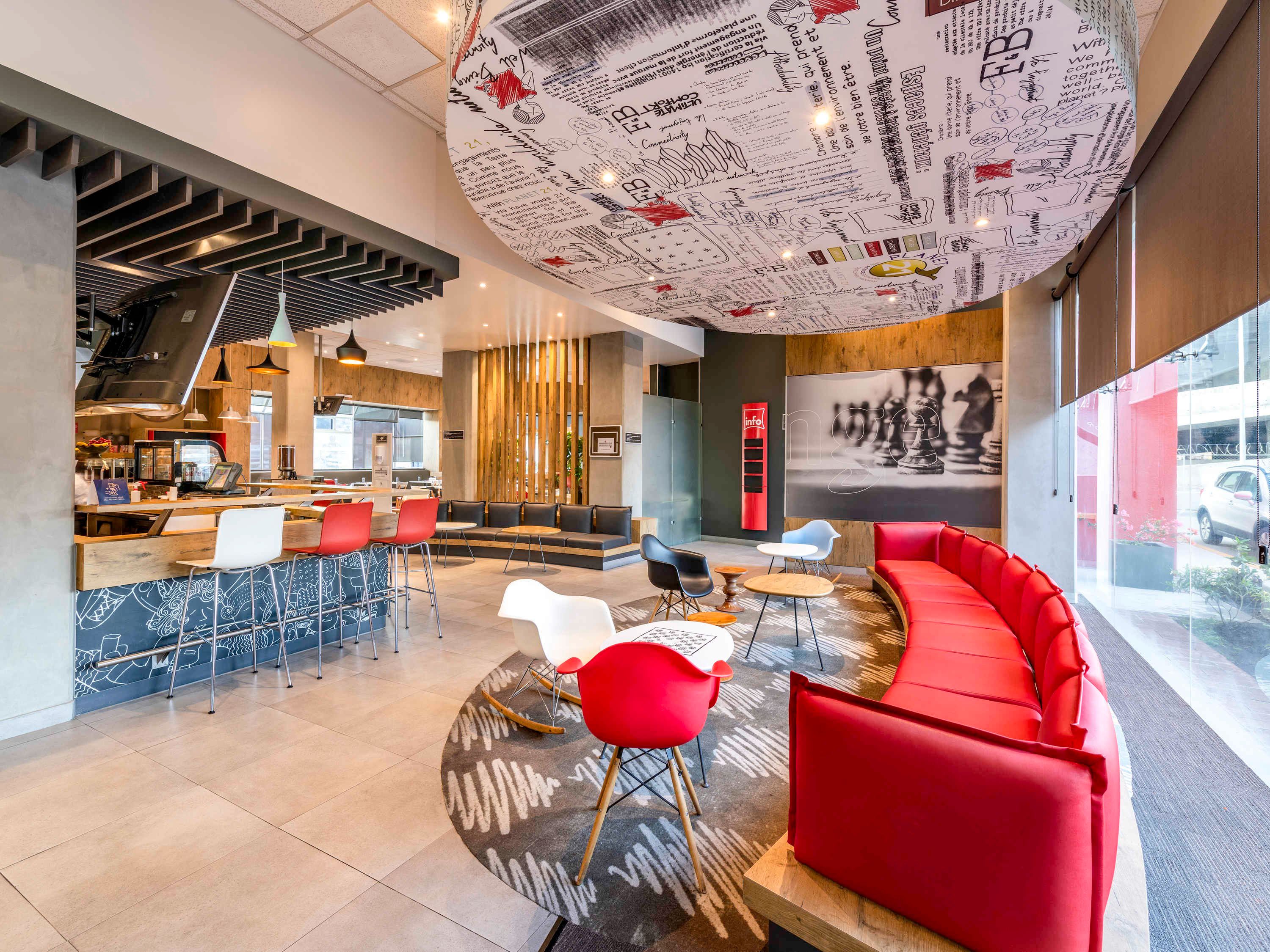 Ibis Queretaro - קרטארו - טרקלין