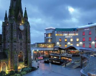 Crowne Plaza Birmingham City Centre By IHG - בירמינגהם - בניין