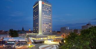 Clarion Congress Hotel Ceske Budejovice - צ'סקה בודיוביצה - בניין