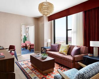 Graduate by Hilton Tucson - Tucson - Phòng khách