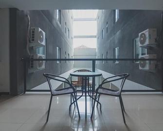Hostel 22 Dago - Bandung