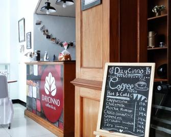 Grand Taufiq Hotel - Tarakan - Front desk