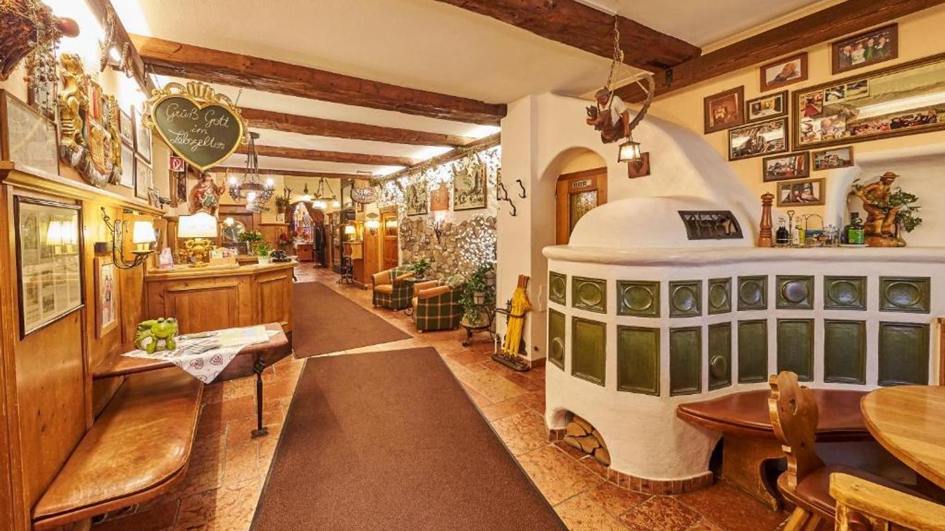 Hotel Lebzelter