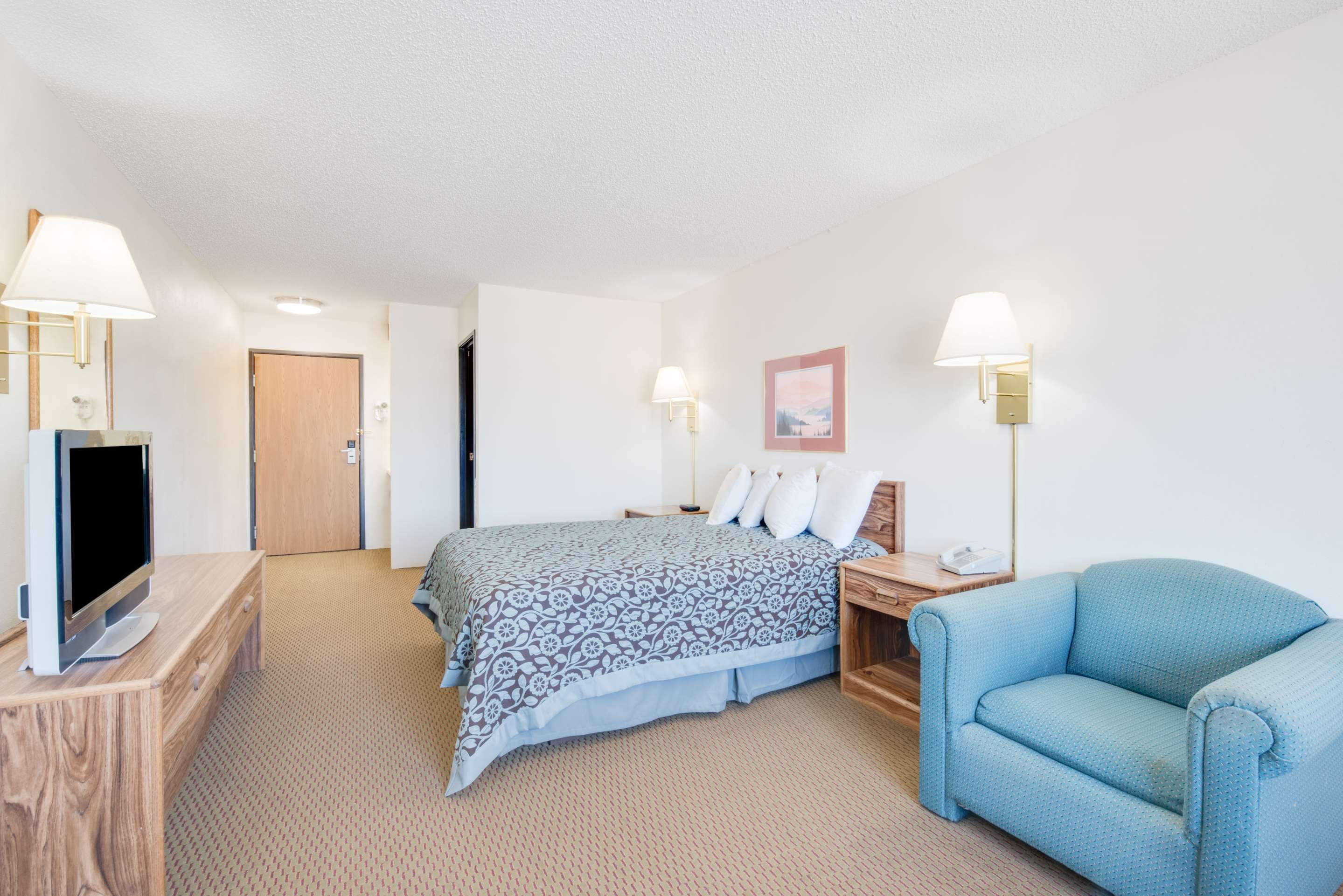 Days Inn by Wyndham Sturgis - Sturgis - Slaapkamer