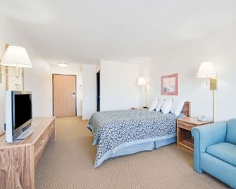 Days Inn by Wyndham Sturgis - Sturgis - Slaapkamer