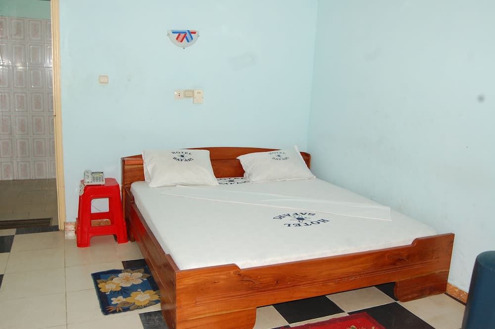 Hotel Safari Cotonou - Cotonou - Bedroom