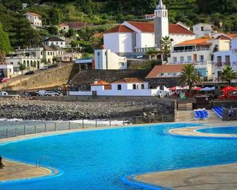 House pc - Porto da Cruz - Pool