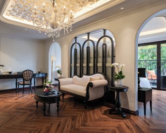 Grand Hotel Du Lac Hanoi - Hanoi - Living room