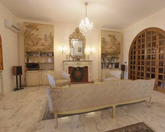 Villa Diana - Agrigento - Sala de estar