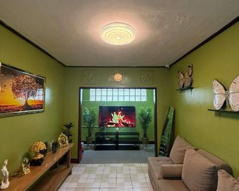 Big3 Transient Inn - Donsol - Lobby