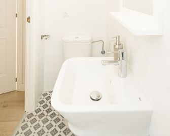 El Hotelito 27 - Santa Cruz de la Palma - Bathroom