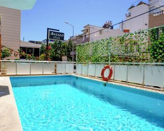 Aristo Otel - Didim - Havuz