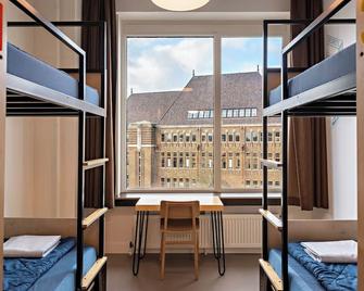 Stayokay Hostel Utrecht Centrum - Utrecht - Yatak Odası