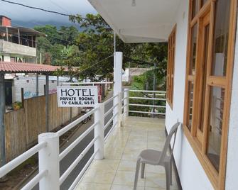 Hotel Xetawaa´l - San Pedro La Laguna - Balcone
