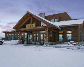 Awesome summers and gorgeous winters! - West Yellowstone - Building