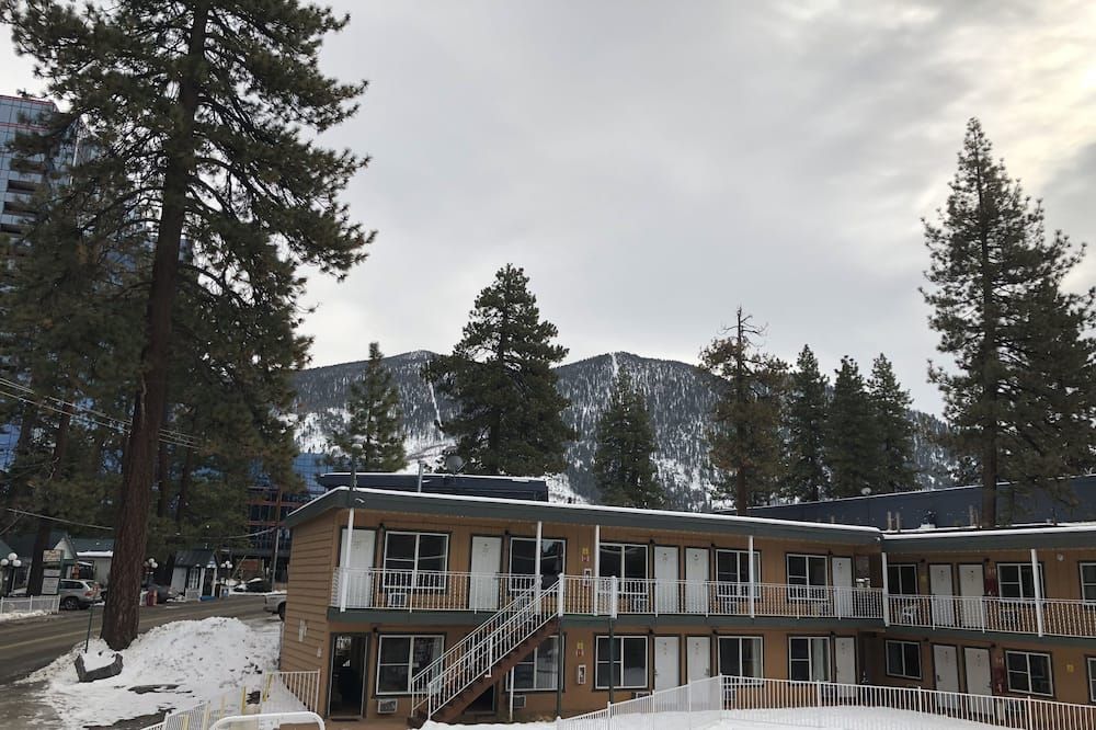 Alpine Inn and Spa - סאות' לייק טאהו - בניין