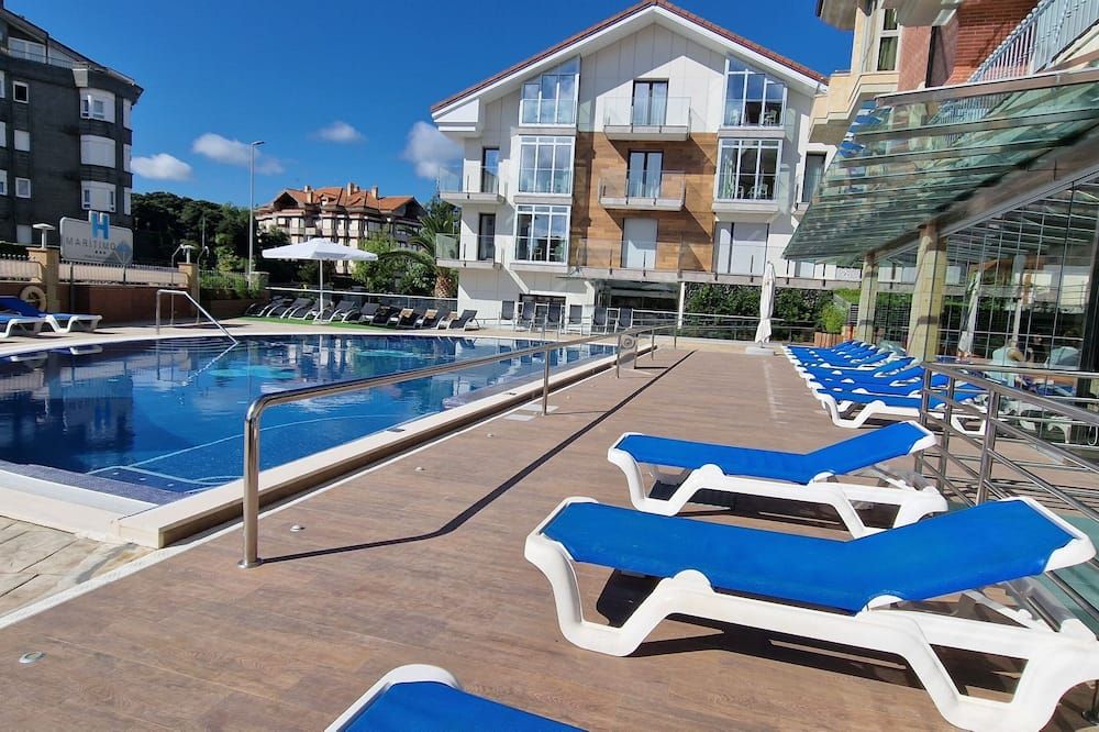 Playa Joyel Family Rooms - Noja - Pool