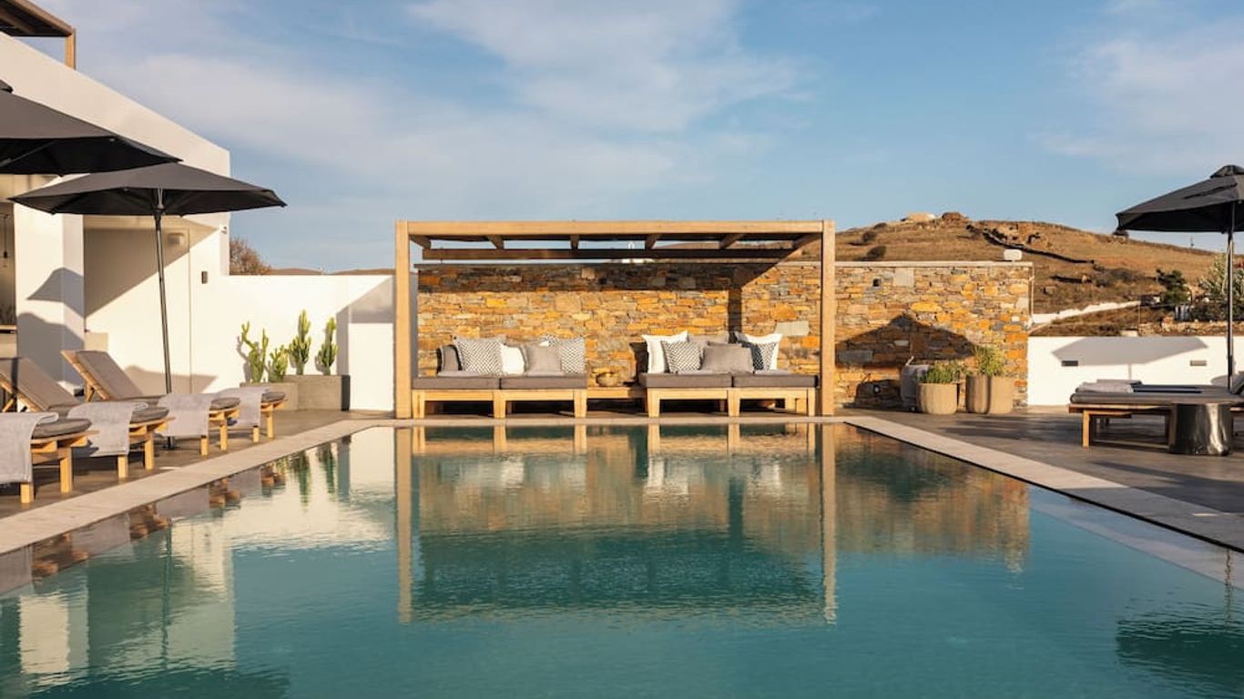 Chora Kythnos Suites adults only
