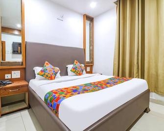 Fabhotel Nand - Patna - Habitación