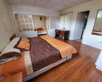 Mariscal Inn & Suites - Cuenca - Habitación