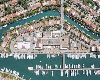Apartment Portorosa Residence - Furnari - Building