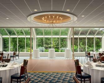 Doubletree by Hilton Somerset Hotel and Conference Center - Somerset - Restaurant