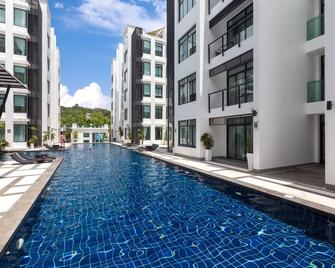 The Regent Resort Phuket Kamala Beach - Kamala - Piscina