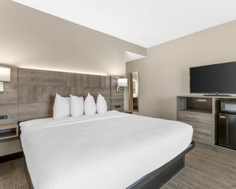 Best Western Plus Executive Residency Phoenix North Happy Valley - Anthem - Bedroom