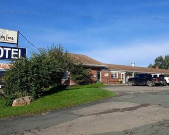 Fundy Line Motel - Miramichi - Gebouw
