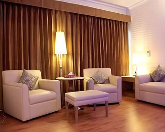 Imperial Swiss Garden Dhaka - Dhaka - Living room