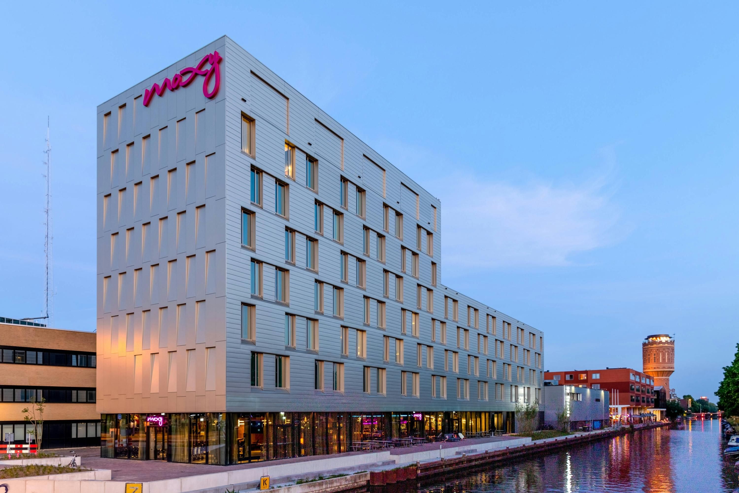 Moxy Utrecht thumbnail 3