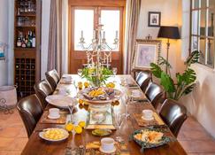 Antria Boutique Lodge - Blenheim - Dining room