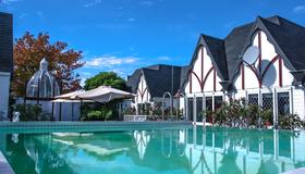 Camelot Motor Lodge - Christchurch - Pool