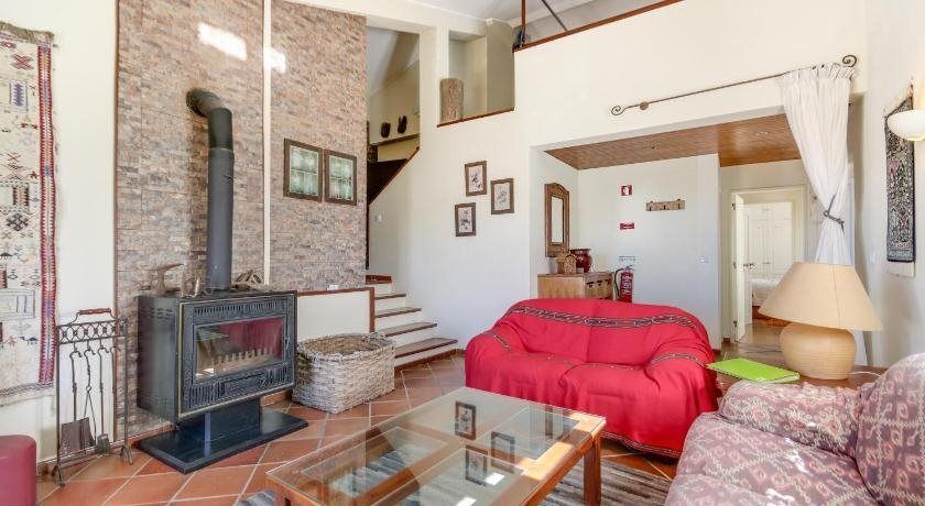 Casa Bolacha - Colares - Huiskamer