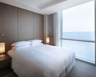 Hotel Regentmarine The Blue - Jeju