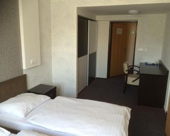 Hotel Slavie - Cheb - Habitación