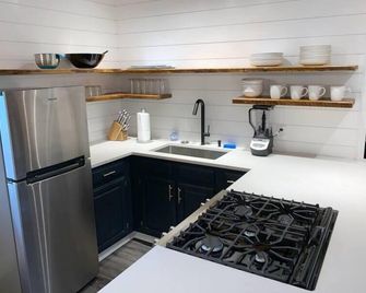 New Stowe remodel, perfect location,many amenities - Stowe - Cuisine