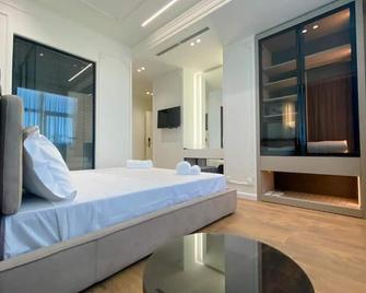 Hotel Adore - Vlora - Chambre