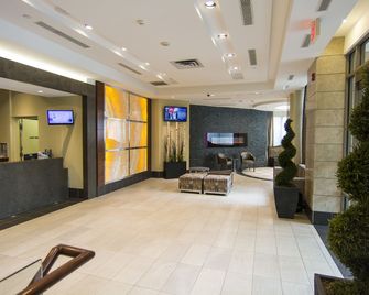 Maplewood Suites - Square One - Mississauga - Lobby