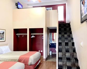 Red Carpet Inn North Chicago - North Chicago - Ložnice