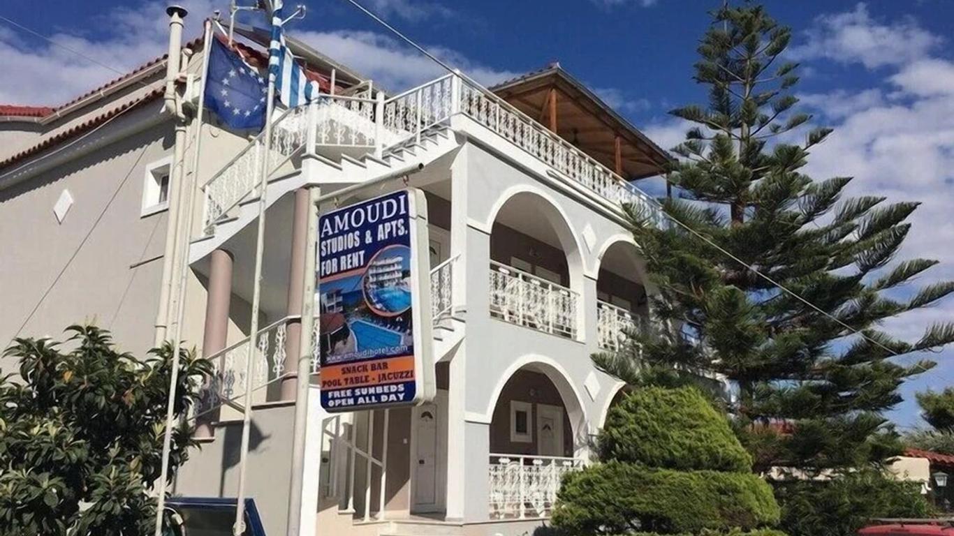 Amoudi Studios Apartments Hotel