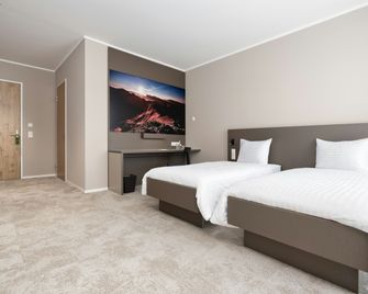 b-smart motel Schaan - Schaan - Bedroom