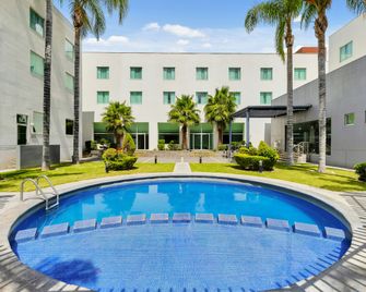 Fiesta Inn Express San Luis Potosí Oriente - San Luis Potosí - Neuvotteluhuone
