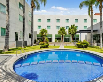 Fiesta Inn Express San Luis Potosí Oriente - סן לואיס פוטוסי - חדר ישיבות