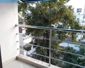Bed & Breakfast for Family & Friends - Bhubaneswar - Balcon