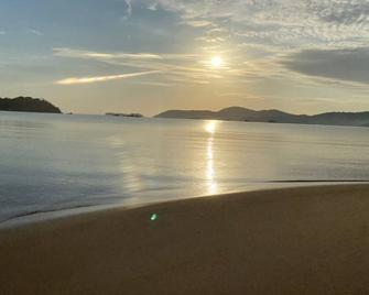 Casa Jabaquara Amar o Mar a 150 metros da Praia - Paraty - Beach