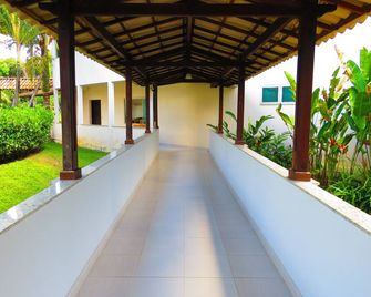 إيلهيوس نورث هوتل - إيتاكار - شرفة