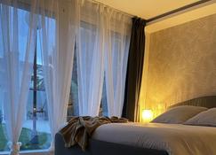Quiet and romantic apartment - Cuarte de Huerva - Schlafzimmer
