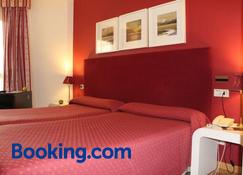 Hotel Bouza - Ribadeo - Bedroom